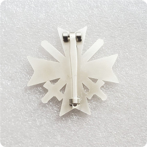 German WW2 Iron Cross & Swords 1939 Antique or Silver Pin Brooch